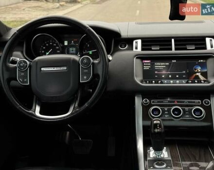 Білий Ленд Ровер Range Rover Sport, об'ємом двигуна 3 л та пробігом 200 тис. км за 31000 $, фото 13 на Automoto.ua
