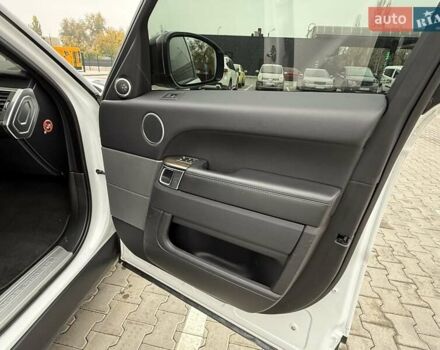 Белый Ленд Ровер Рендж Ровер Спорт, объемом двигателя 2.99 л и пробегом 167 тыс. км за 29000 $, фото 11 на Automoto.ua