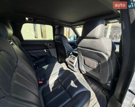 Білий Ленд Ровер Range Rover Sport, об'ємом двигуна 3 л та пробігом 211 тис. км за 22500 $, фото 35 на Automoto.ua