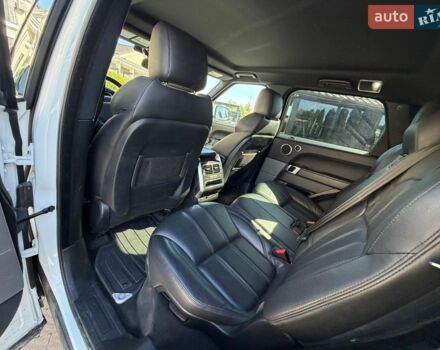 Білий Ленд Ровер Range Rover Sport, об'ємом двигуна 3 л та пробігом 211 тис. км за 22500 $, фото 45 на Automoto.ua