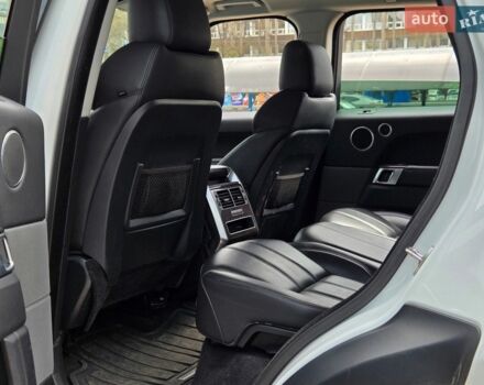 Білий Ленд Ровер Range Rover Sport, об'ємом двигуна 2.99 л та пробігом 147 тис. км за 25500 $, фото 18 на Automoto.ua