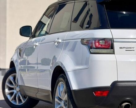 Білий Ленд Ровер Range Rover Sport, об'ємом двигуна 3 л та пробігом 211 тис. км за 22500 $, фото 16 на Automoto.ua