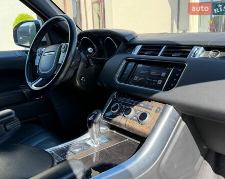 Білий Ленд Ровер Range Rover Sport, об'ємом двигуна 3 л та пробігом 211 тис. км за 22500 $, фото 33 на Automoto.ua