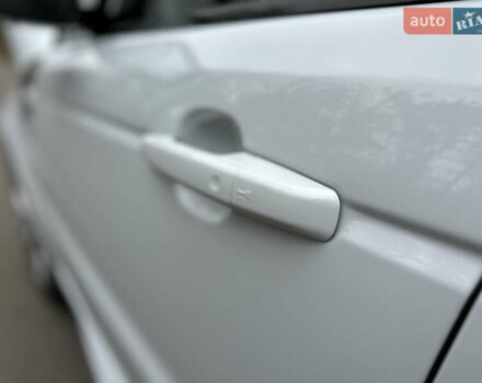 Белый Ленд Ровер Рендж Ровер Спорт, объемом двигателя 2.99 л и пробегом 63 тыс. км за 49000 $, фото 69 на Automoto.ua