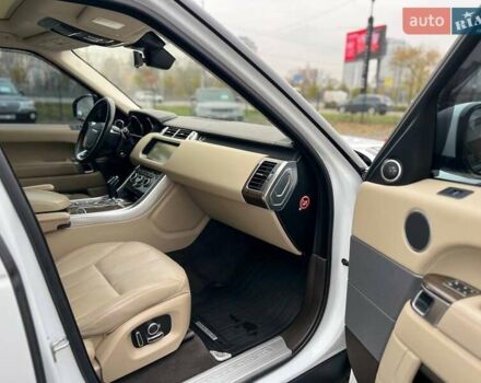 Белый Ленд Ровер Рендж Ровер Спорт, объемом двигателя 2.99 л и пробегом 179 тыс. км за 29800 $, фото 16 на Automoto.ua