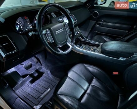 Білий Ленд Ровер Range Rover Sport, об'ємом двигуна 2.99 л та пробігом 172 тис. км за 29600 $, фото 18 на Automoto.ua