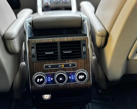 Білий Ленд Ровер Range Rover Sport, об'ємом двигуна 2.99 л та пробігом 183 тис. км за 25700 $, фото 30 на Automoto.ua