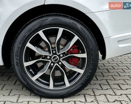 Білий Ленд Ровер Range Rover Sport, об'ємом двигуна 3 л та пробігом 112 тис. км за 43900 $, фото 53 на Automoto.ua