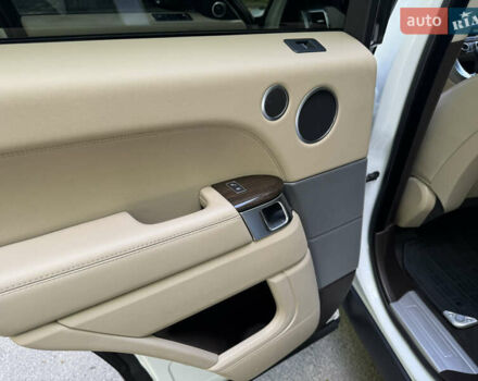 Белый Ленд Ровер Рендж Ровер Спорт, объемом двигателя 2.99 л и пробегом 175 тыс. км за 32100 $, фото 18 на Automoto.ua