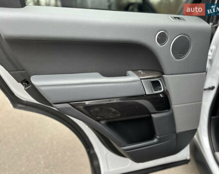 Белый Ленд Ровер Рендж Ровер Спорт, объемом двигателя 2.99 л и пробегом 63 тыс. км за 49000 $, фото 52 на Automoto.ua