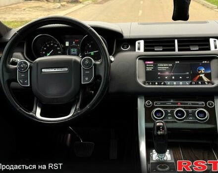 Білий Ленд Ровер Range Rover Sport, об'ємом двигуна 3 л та пробігом 201 тис. км за 37000 $, фото 2 на Automoto.ua
