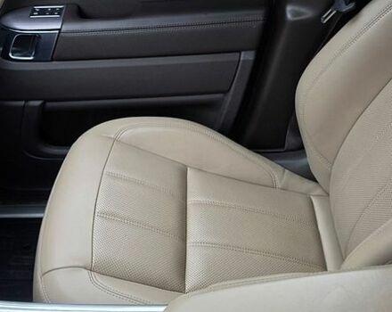 Білий Ленд Ровер Range Rover Sport, об'ємом двигуна 2.99 л та пробігом 72 тис. км за 35700 $, фото 16 на Automoto.ua