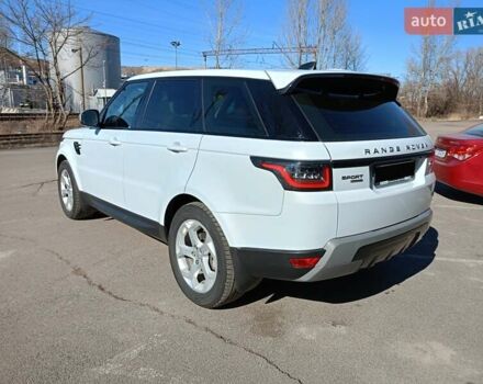 Белый Ленд Ровер Рендж Ровер Спорт, объемом двигателя 2 л и пробегом 120 тыс. км за 38400 $, фото 10 на Automoto.ua