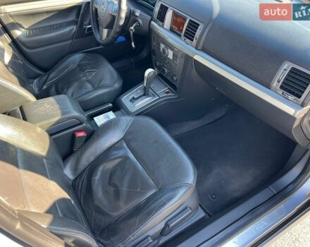 Білий Ленд Ровер Range Rover Sport, об'ємом двигуна 2 л та пробігом 180 тис. км за 34900 $, фото 33 на Automoto.ua
