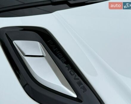 Білий Ленд Ровер Range Rover Sport, об'ємом двигуна 2 л та пробігом 133 тис. км за 37500 $, фото 13 на Automoto.ua