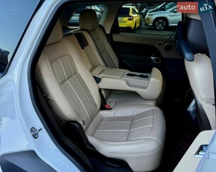 Білий Ленд Ровер Range Rover Sport, об'ємом двигуна 3 л та пробігом 144 тис. км за 32900 $, фото 28 на Automoto.ua