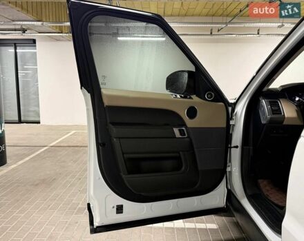 Білий Ленд Ровер Range Rover Sport, об'ємом двигуна 3 л та пробігом 144 тис. км за 31500 $, фото 19 на Automoto.ua