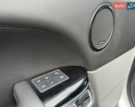 Білий Ленд Ровер Range Rover Sport, об'ємом двигуна 3 л та пробігом 96 тис. км за 37500 $, фото 76 на Automoto.ua