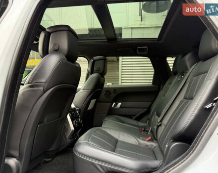 Белый Ленд Ровер Рендж Ровер Спорт, объемом двигателя 3 л и пробегом 93 тыс. км за 39500 $, фото 9 на Automoto.ua