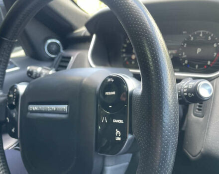 Білий Ленд Ровер Range Rover Sport, об'ємом двигуна 3 л та пробігом 130 тис. км за 35600 $, фото 45 на Automoto.ua