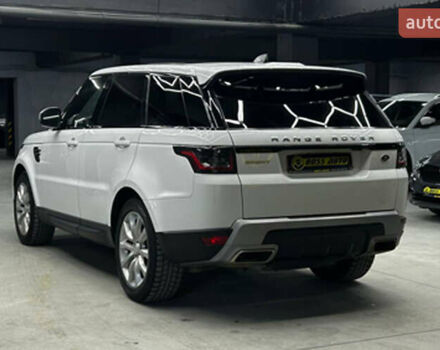 Белый Ленд Ровер Рендж Ровер Спорт, объемом двигателя 3 л и пробегом 207 тыс. км за 34700 $, фото 5 на Automoto.ua
