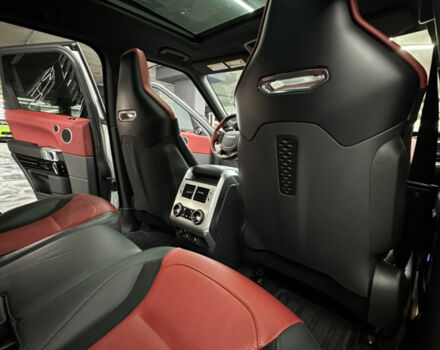 Білий Ленд Ровер Range Rover Sport, об'ємом двигуна 5 л та пробігом 73 тис. км за 64000 $, фото 40 на Automoto.ua