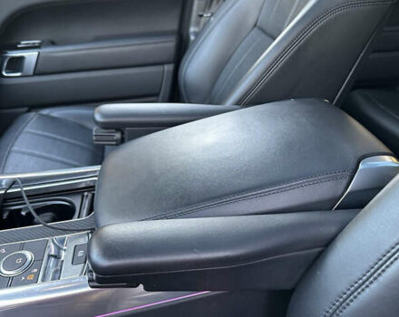 Білий Ленд Ровер Range Rover Sport, об'ємом двигуна 3 л та пробігом 96 тис. км за 37500 $, фото 106 на Automoto.ua