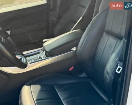 Белый Ленд Ровер Рендж Ровер Спорт, объемом двигателя 3 л и пробегом 78 тыс. км за 43500 $, фото 25 на Automoto.ua