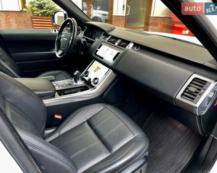 Білий Ленд Ровер Range Rover Sport, об'ємом двигуна 3 л та пробігом 78 тис. км за 62000 $, фото 2 на Automoto.ua