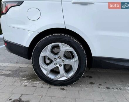 Білий Ленд Ровер Range Rover Sport, об'ємом двигуна 3 л та пробігом 142 тис. км за 34900 $, фото 12 на Automoto.ua