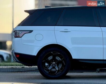 Білий Ленд Ровер Range Rover Sport, об'ємом двигуна 3 л та пробігом 144 тис. км за 32900 $, фото 9 на Automoto.ua