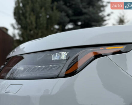 Білий Ленд Ровер Range Rover Sport, об'ємом двигуна 3 л та пробігом 96 тис. км за 37500 $, фото 3 на Automoto.ua