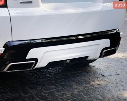 Білий Ленд Ровер Range Rover Sport, об'ємом двигуна 5 л та пробігом 184 тис. км за 42000 $, фото 7 на Automoto.ua
