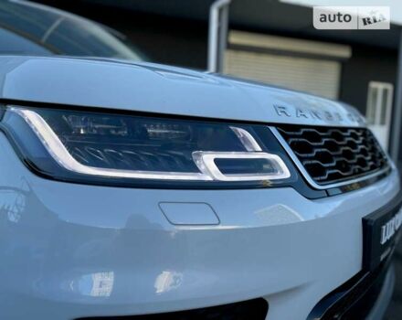 Білий Ленд Ровер Range Rover Sport, об'ємом двигуна 2 л та пробігом 52 тис. км за 67900 $, фото 8 на Automoto.ua