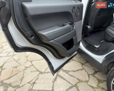 Білий Ленд Ровер Range Rover Sport, об'ємом двигуна 3 л та пробігом 96 тис. км за 37500 $, фото 86 на Automoto.ua