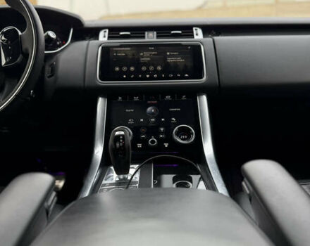 Білий Ленд Ровер Range Rover Sport, об'ємом двигуна 3 л та пробігом 96 тис. км за 37500 $, фото 82 на Automoto.ua