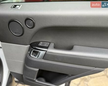 Білий Ленд Ровер Range Rover Sport, об'ємом двигуна 3 л та пробігом 96 тис. км за 37500 $, фото 59 на Automoto.ua