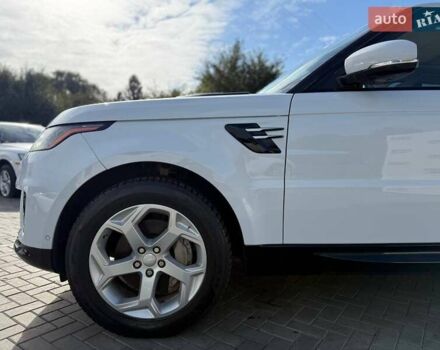 Білий Ленд Ровер Range Rover Sport, об'ємом двигуна 3 л та пробігом 85 тис. км за 28400 $, фото 2 на Automoto.ua