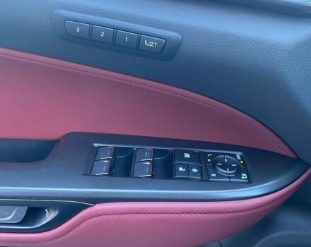 Білий Ленд Ровер Range Rover Sport, об'ємом двигуна 2 л та пробігом 180 тис. км за 34900 $, фото 19 на Automoto.ua