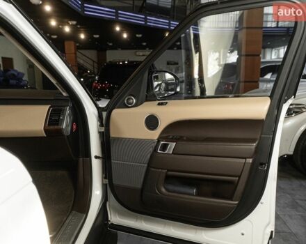 Білий Ленд Ровер Range Rover Sport, об'ємом двигуна 2.99 л та пробігом 99 тис. км за 42000 $, фото 30 на Automoto.ua
