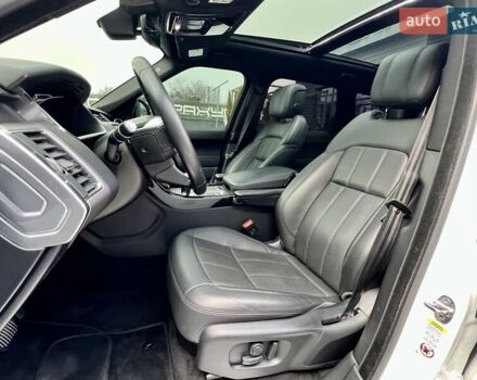 Білий Ленд Ровер Range Rover Sport, об'ємом двигуна 3 л та пробігом 179 тис. км за 34900 $, фото 20 на Automoto.ua