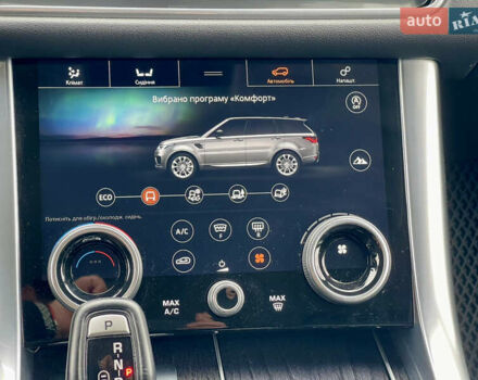 Белый Ленд Ровер Рендж Ровер Спорт, объемом двигателя 2 л и пробегом 91 тыс. км за 46000 $, фото 37 на Automoto.ua