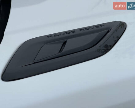 Белый Ленд Ровер Рендж Ровер Спорт, объемом двигателя 2 л и пробегом 92 тыс. км за 38980 $, фото 9 на Automoto.ua