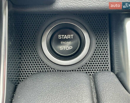 Белый Ленд Ровер Рендж Ровер Спорт, объемом двигателя 2 л и пробегом 92 тыс. км за 38980 $, фото 39 на Automoto.ua