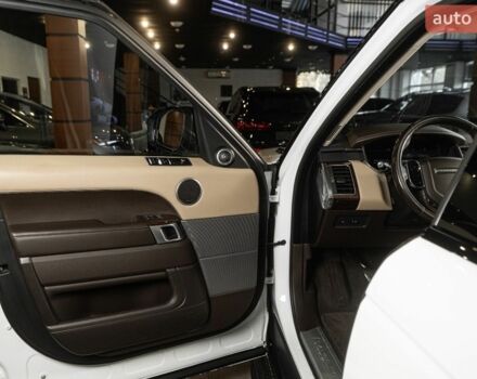 Білий Ленд Ровер Range Rover Sport, об'ємом двигуна 2.99 л та пробігом 99 тис. км за 42000 $, фото 35 на Automoto.ua