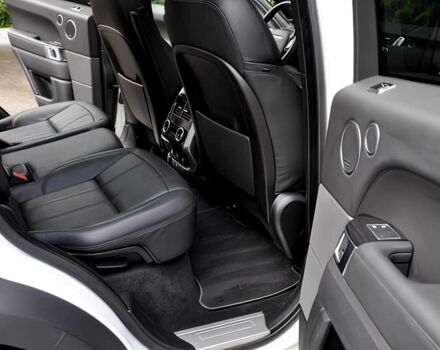 Білий Ленд Ровер Range Rover Sport, об'ємом двигуна 5 л та пробігом 58 тис. км за 24800 $, фото 11 на Automoto.ua