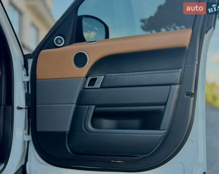Білий Ленд Ровер Range Rover Sport, об'ємом двигуна 2.99 л та пробігом 210 тис. км за 34900 $, фото 79 на Automoto.ua