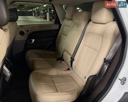 Білий Ленд Ровер Range Rover Sport, об'ємом двигуна 3 л та пробігом 144 тис. км за 31500 $, фото 33 на Automoto.ua