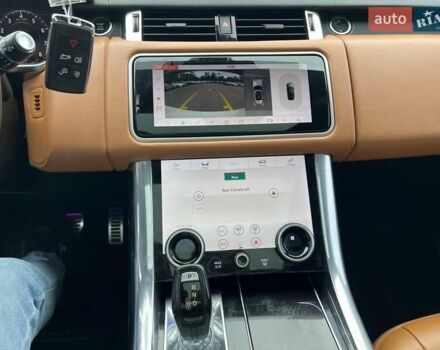 Білий Ленд Ровер Range Rover Sport, об'ємом двигуна 5 л та пробігом 183 тис. км за 37000 $, фото 7 на Automoto.ua