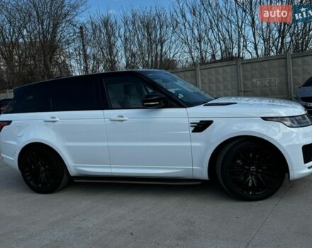Белый Ленд Ровер Рендж Ровер Спорт, объемом двигателя 2.99 л и пробегом 98 тыс. км за 48500 $, фото 2 на Automoto.ua